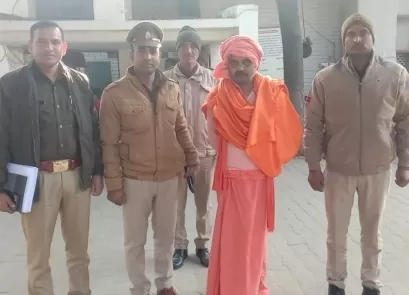 25 हजार का ईनामी बदमाश निकला मंदिर का पुजारी, पुलिस ने किया गिरफ्तार