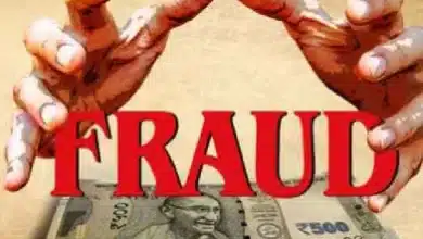 ऑनलाईन ठगी कर फर्जी वेबसाइट के जरिए कार खरीदने वाले के खाते से उड़ाए 22 हजार