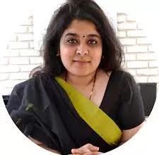 हापुड डीएम बनी प्रेरणा शर्मा, मेधा रूपम ग्रेटर नोएडा की एसीईओ नियुक्त