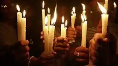 लोगों को कैंसर के प्रति जागरूक करने के लिए पारख महासंघ ने निकाली कैंडल मार्च