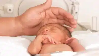 गर्भवती महिला ने आधी रात को रोडवेज बस में दिया बच्चें को जन्म
