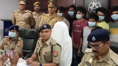 अवैध हथियारों की तस्करी करनें वाले गैंग के ईनामी बदमाश सहित सात सदस्य गिरफ्तार, हथियारों का जरीखा बरामद