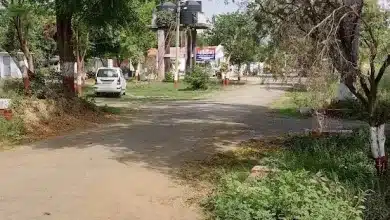 हापुड़ में प्रस्तावित पुलिस लाइन की भूमि का डीएम-एसपी ने किया निरीक्षण