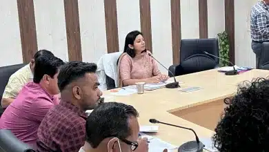 हापुड़ में 30 अप्रैल तक 10 गांव को मॉडल के रूप में चिन्हित करें-सीडीओ
