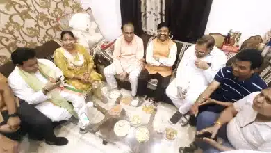वरिष्ठ कवि एवं साहित्यकार कवि अशोक गोयल के आवास पर मंत्री नंदगोपाल गुप्ता नंदी जी