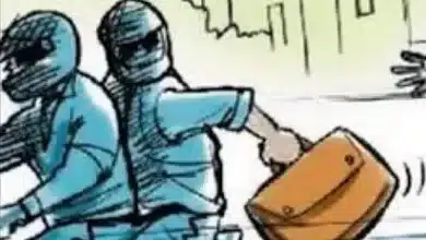 बाइक सवार बदमाशों ने व्यापारी से लूटे 95 हजार रुपये