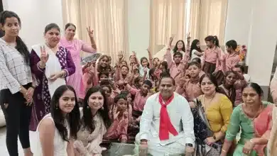 स्कूली बच्चों के साथ मां बैष्णों देवी दरबार परिसर में धूमधाम से मनाया अधिराज चुंग का जन्मदिन, शुभचिंतकों ने दी बंधाईया